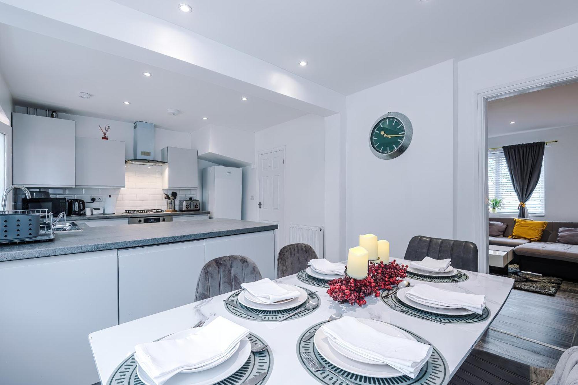 Comfort Place - 3 Bedroom House In Chester - Sleeps 6 Екстер'єр фото
