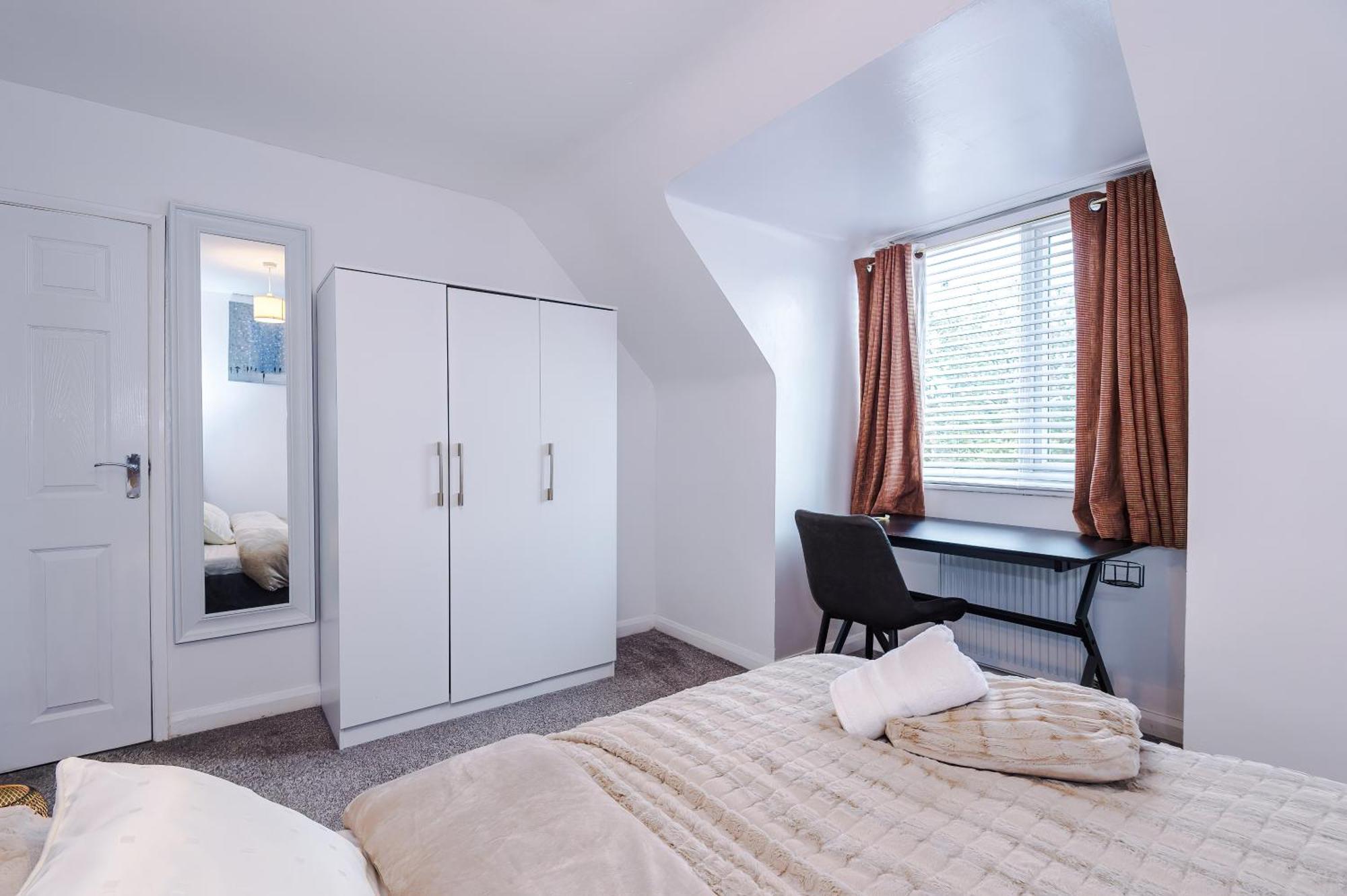 Comfort Place - 3 Bedroom House In Chester - Sleeps 6 Екстер'єр фото